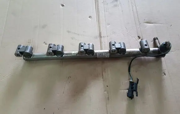 Ford Mondeo MK IV Fuel main line pipe AG9G9H487BD