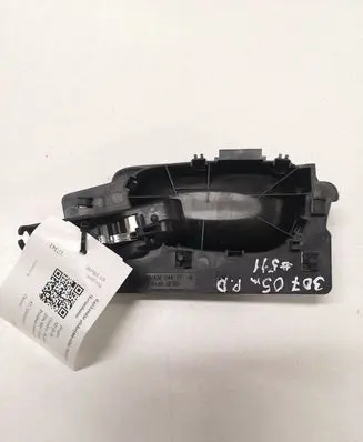 Peugeot 307 Front door interior handle 9643604477