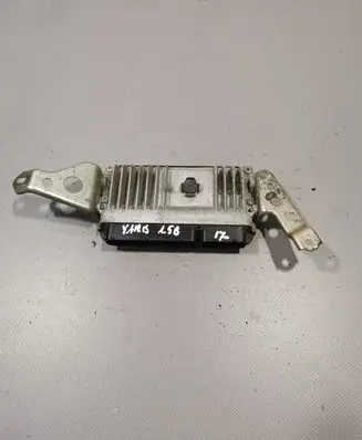 Toyota Yaris Engine control unit/module 896610U140