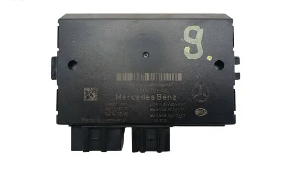 Mercedes-Benz Sprinter W906 Tow bar trailer control unit/module A9069009901 5DS009781-40