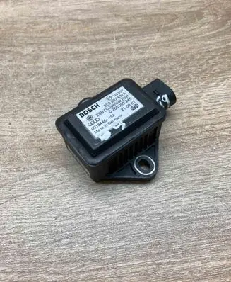 Audi A4 S4 B6 8E 8H ESP acceleration yaw rate sensor 8E0907637A 0265005245