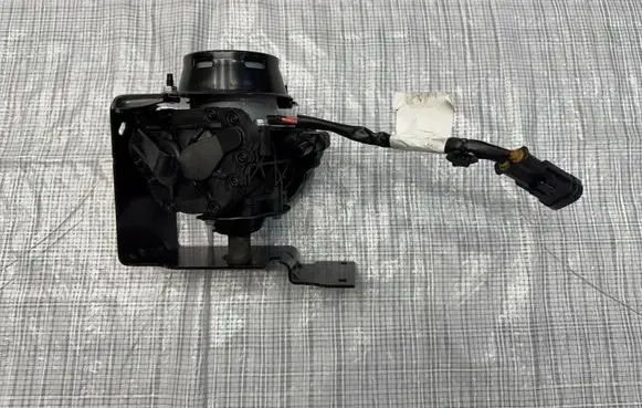 Fiat 600 Vacuum pump 9835028580
