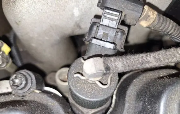 Alfa Romeo 156 Fuel injector 0445110119