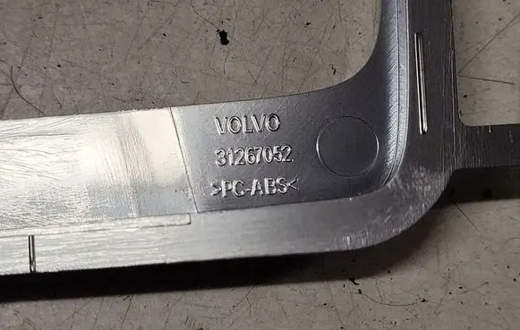 Volvo S80 Gear shifter surround trim plastic 31267052