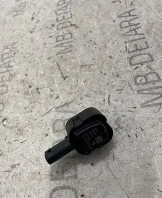 BMW X5 F15 Airbag deployment crash/impact sensor 9224178