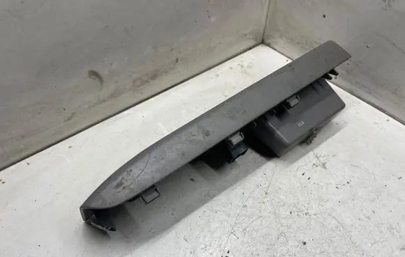 KIA Sportage Electric window control switch