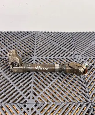 Toyota Auris E180 Steering column universal joint