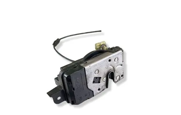 Opel Astra H Front door lock 13210749