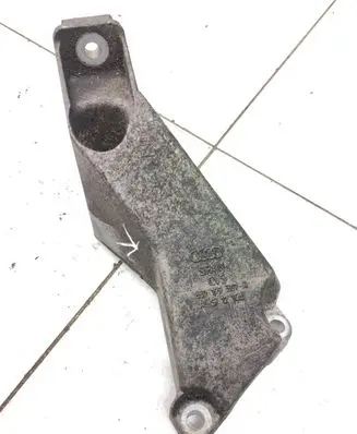 Audi A4 S4 B6 8E 8H Engine mounting bracket 8E0199307A