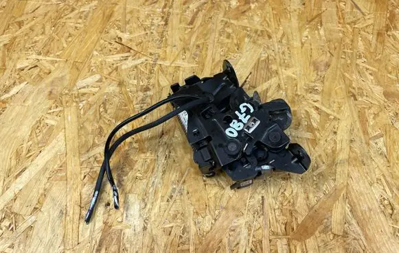 BMW 2 F45 Engine bonnet/hood lock/catch 7242550