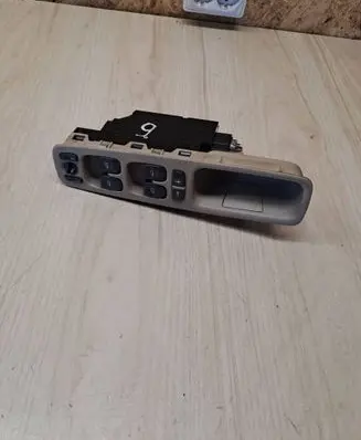 Volvo S80 Electric window control switch 8682949 02W21E MD213100128