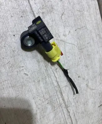 Skoda Enyaq iV Airbag deployment crash/impact sensor 1EA959651C