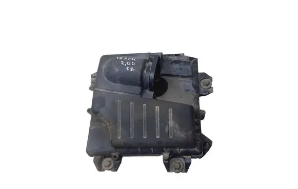 Renault Trafic II (X83) Air filter box 8200467321 93856612