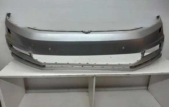 Volkswagen Touran II Front bumper 5TA807221AL 5TA807221A