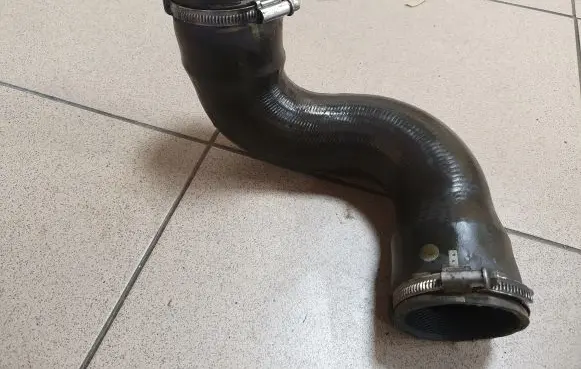 Peugeot Expert Intercooler hose/pipe