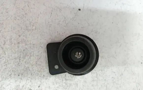Other switches/knobs/shifts