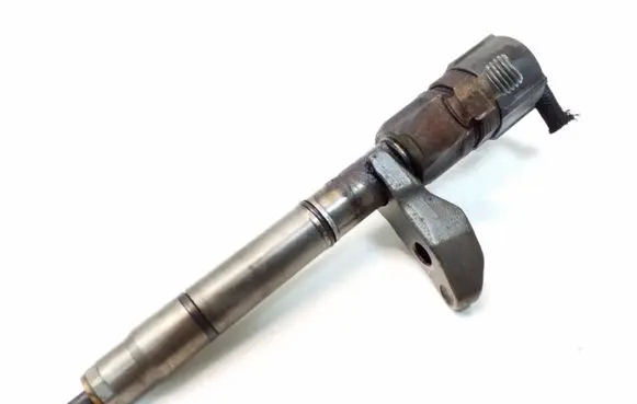 KIA Sportage Fuel injector 338002A800 0445110411