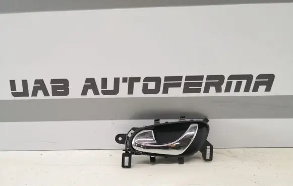 Nissan Qashqai Front door interior handle 806714EA0A