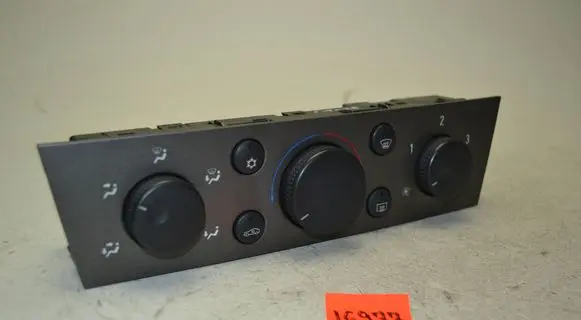 Opel Vectra C Climate control unit 13138190 69550001 MCP3200