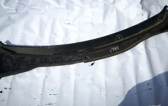Renault Twingo II Wiper trim 8200637096 8200637097