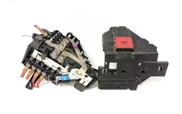 Mercedes-Benz C W205 Fuse module A2055402050
