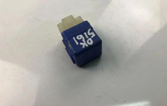 Nissan X-Trail T30 Other relay 2523079981