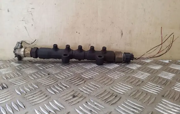 Toyota Corolla E120 E130 Fuel main line pipe