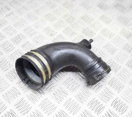 Maserati Quattroporte Air intake duct part 670003845