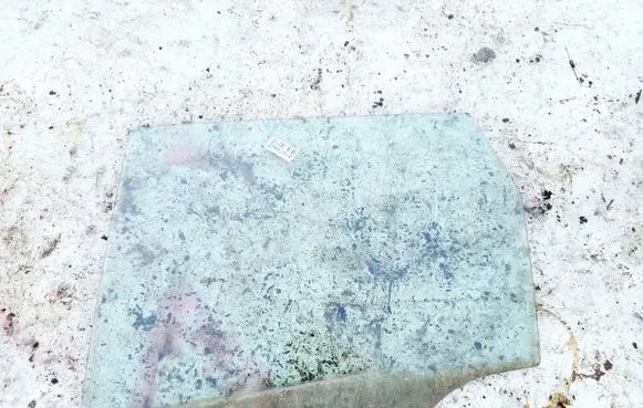 Honda Jazz Rear door window glass as2