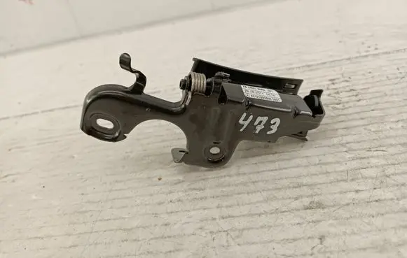 Mercedes-Benz E W212 Seat back rest lock catch A2129209500