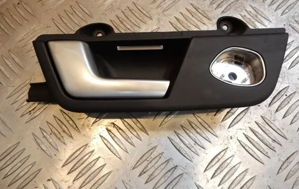 Audi A4 S4 B7 8E 8H Rear door interior handle 8E0839019C 3765