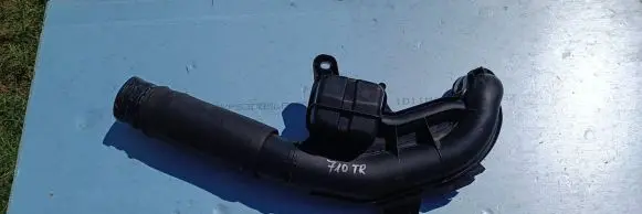 Renault Trafic III (X82) Air intake hose/pipe 165756662R 1232050S01 93460920