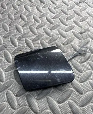 BMW 1 F40 Front tow hook cap/cover 7459875 8118305