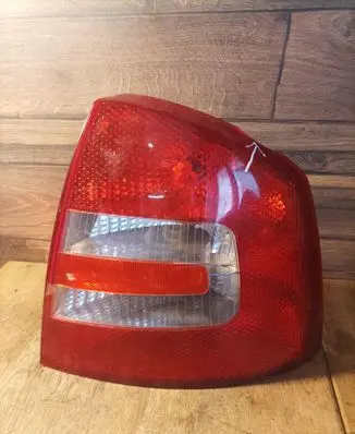 Skoda Octavia Mk2 (1Z) Rear/tail lights