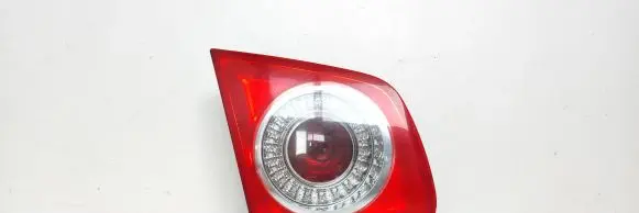 Volkswagen Jetta V Tailgate rear/tail lights 1K5945093 983151
