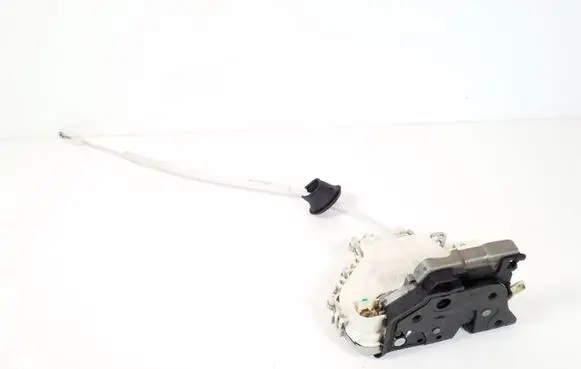Audi Q7 4L Front door lock 8J2837016C