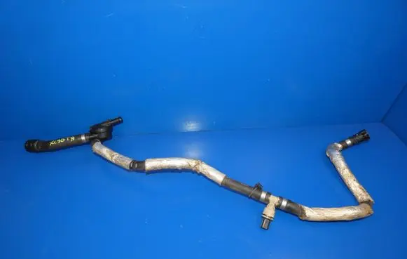 Volvo XC90 Engine coolant pipe/hose 31439713