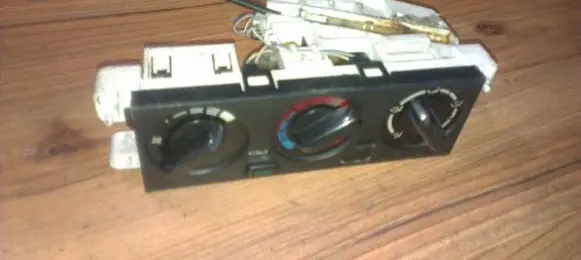 Nissan Almera Climate control unit