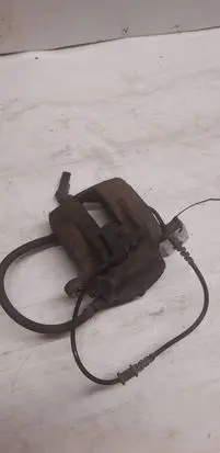 Mercedes-Benz Vaneo W414 Front brake caliper