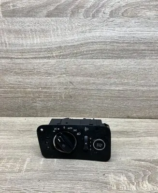 Mercedes-Benz CLS C219 Light switch A2195450204 04059120
