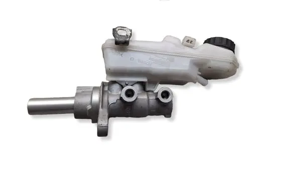 Toyota Verso Master brake cylinder 4720109570 0204255809 22414