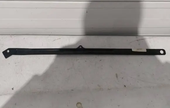Tesla Model 3 Headlight/headlamp mounting bracket 109848800A