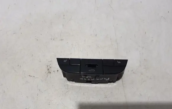 Seat heating switch