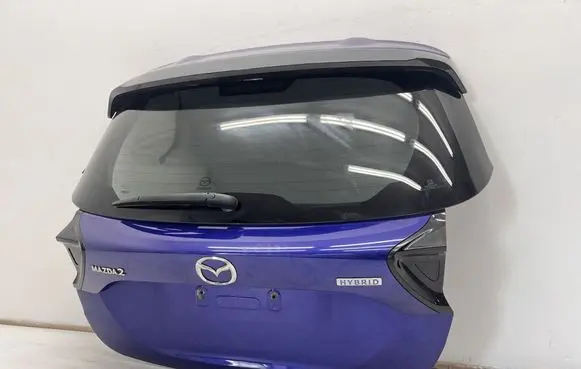 Mazda 2 Tailgate/trunk/boot lid 
