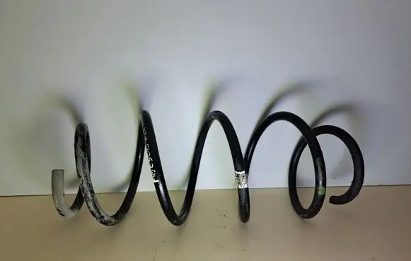 Mercedes-Benz E W212 Front coil spring
