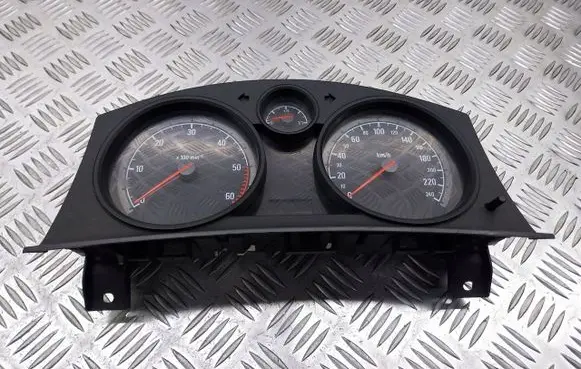 Opel Astra H Tachometer 13172020