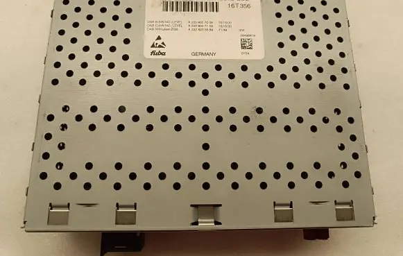 Mercedes-Benz C W205 Antenna control unit A2229008911 A2229027009 A2229027109