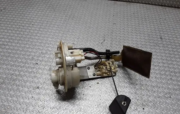 Toyota Corolla Verso AR10 Fuel level sensor 7701012340
