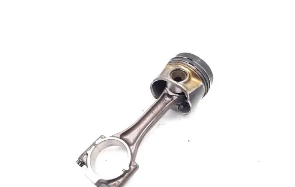 Skoda Octavia Mk3 (5E) Piston with connecting rod CLHA