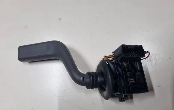 Volvo S40, V40 Wiper control stalk